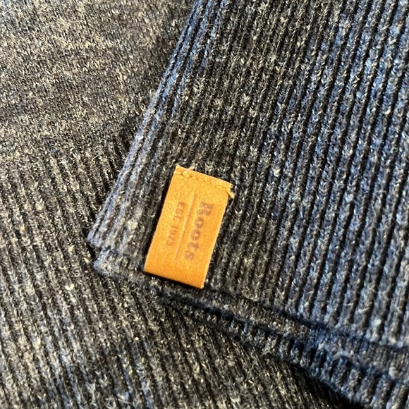 Navy Blue Cotton Roots Sweater - Picture 3 of 5